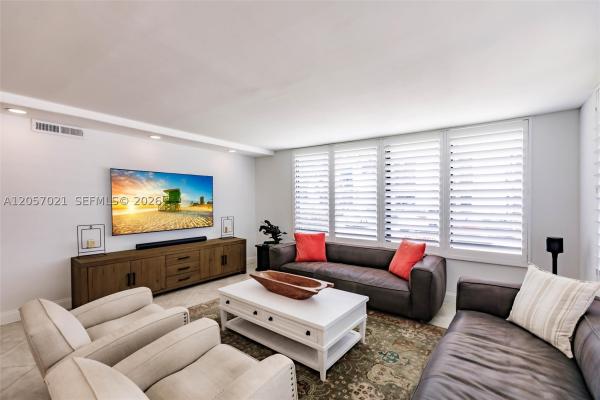 The Oceanage, 1586 S Ocean Ln #125, Fort Lauderdale, Florida 33316, image 2