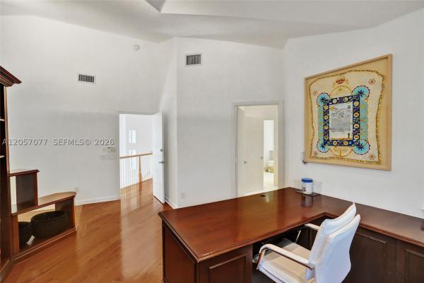 Aventura Estates, 3690 NE 199th St, Aventura, Florida 33180, image 2