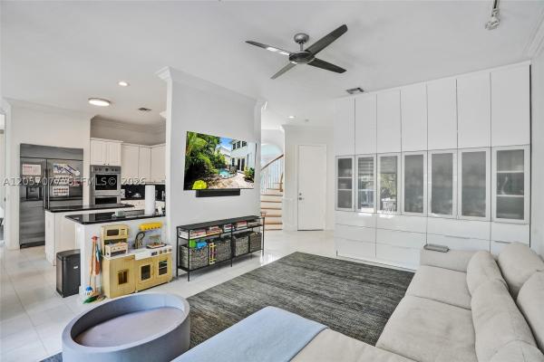 Aventura Estates, 3690 NE 199th St, Aventura, Florida 33180, image 1