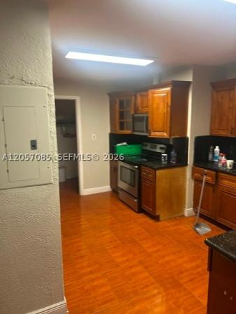 Miami, Florida 33135, image 3