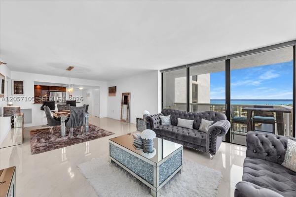 Waterview 2, 20515 E Country Club Dr #2048, Aventura, Florida 33180, image 1