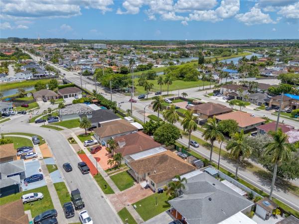 14316 SW 159th Ter, Unincorporated Dade County, Florida 33177, image 2
