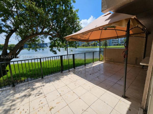 9135 Fontainebleau Blvd #7, Unincorporated Dade County, Florida 33172, image 1