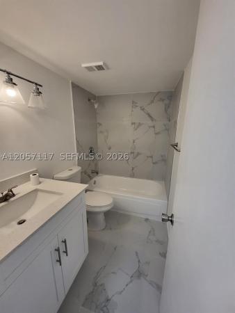 Le Club At Old Cutler, 8670 SW 212th St #306, Cutler Bay, Florida 33189, image 1