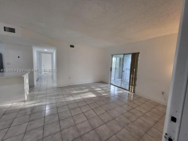 Le Club At Old Cutler, 8670 SW 212th St #306, Cutler Bay, Florida 33189, image 3