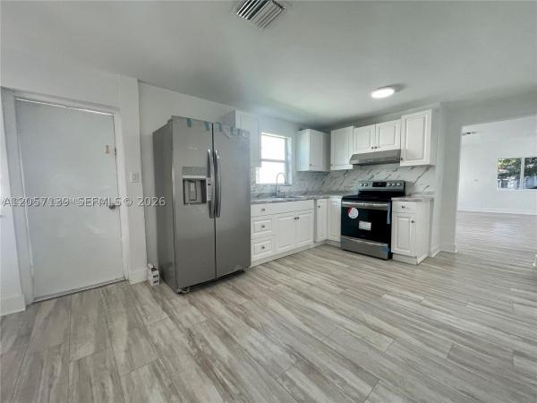 Shenandoah, 1520 SW 10th St, Miami, Florida 33135, image 2
