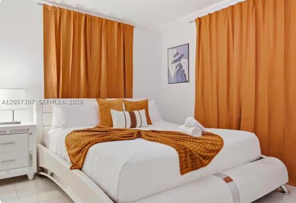 Beach Heights, 561 NE 172nd St, North Miami Beach, Florida 33162, image 1