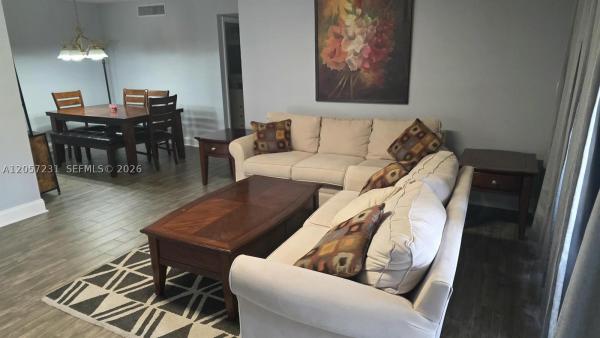 524 Osprey Dr #10B, Delray Beach, Florida 33444, image 1