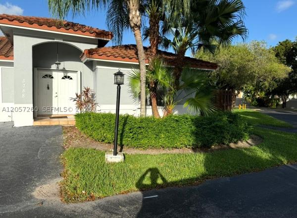 Patio Homes Of Doral Pines, 5758 NW 97th Pl, Doral, Florida 33178, image 1