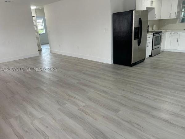 9200 SW 37th St, Unincorporated Dade County, Florida 33165, image 2