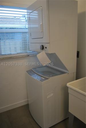 Feller Estates, 3641 NE 1st Ter, Oakland Park, Florida 33334, image 1