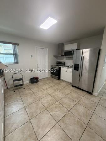 260 Northwest Dr, Unincorporated Dade County, Florida 33126, image 1