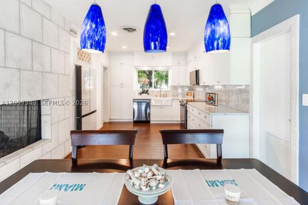 Merion Park, 5711 SW 64th Ave, South Miami, Florida 33143, image 1