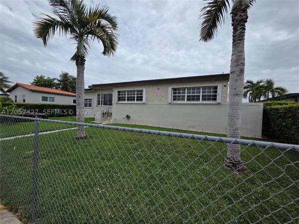 8441 SW 32nd Ter, Unincorporated Dade County, Florida 33155, image 1