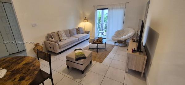 Doral, Florida 33166, image 1