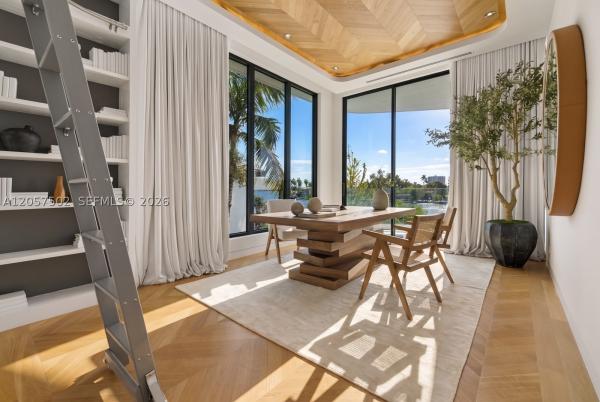 Di Lido Island, 503 E Dilido Dr, Miami Beach, Florida 33139, image 1