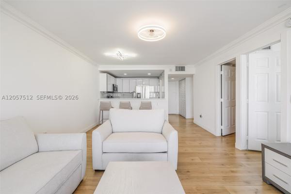 The Presidential, 401 Ocean Dr #602, Miami Beach, Florida 33139, image 1