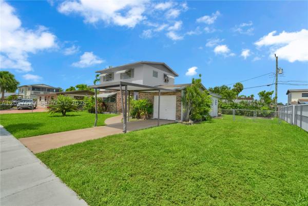 2322 SW 128th Ave, Unincorporated Dade County, Florida 33175, image 2