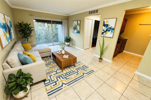1141 Lake Victoria Dr #E, West Palm Beach, Florida 33411, image 2
