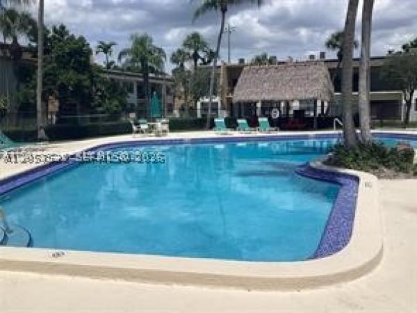 Sunrise Point, 8261 SW 128th St #202, Pinecrest, Florida 33156, image 1