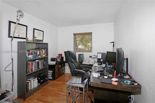 Monterey Gardens Of Pinecrest, 8617 SW 68th Ct #24, Pinecrest, Florida 33156, image 3