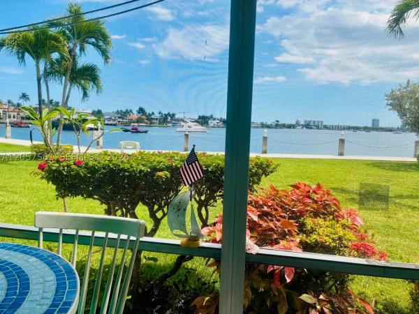 Point East, 3020 Marcos Dr #S-110, Aventura, Florida 33160, image 2