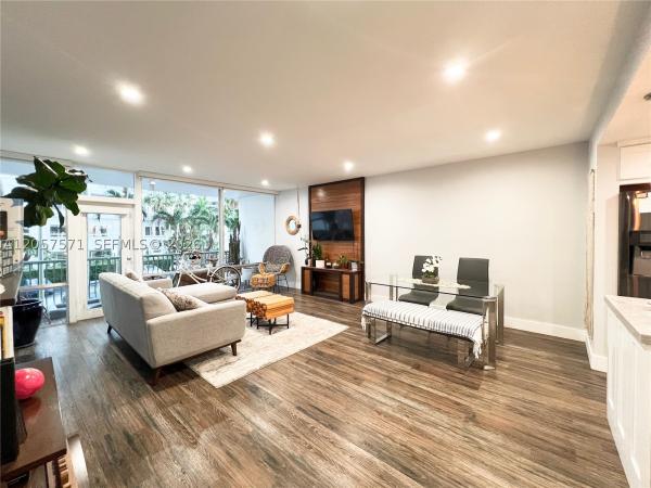 Brickell Bay Tower, 1408 Brickell Bay Dr #212, Miami, Florida 33131, image 2