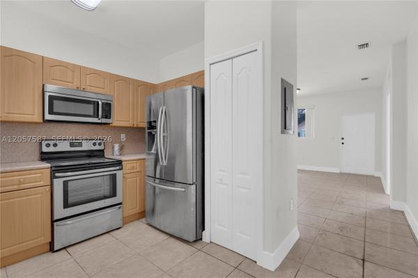 2815 SE 16th Ave #102, Homestead, Florida 33035, image 3