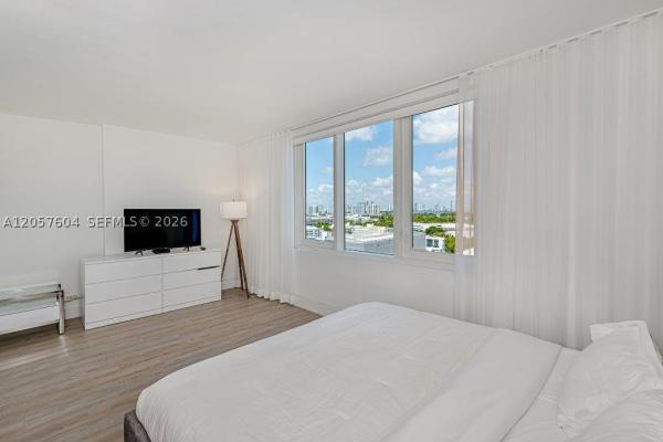 Roney Palace, 2301 Collins Ave #1528, Miami Beach, Florida 33139, image 1
