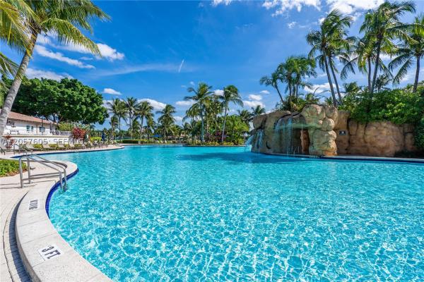 Captiva At Doral Isles, 10730 NW 66th St #109, Doral, Florida 33178, image 1