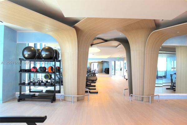 1000 Brickell Plz #PH5907, Miami, Florida 33131, image 2
