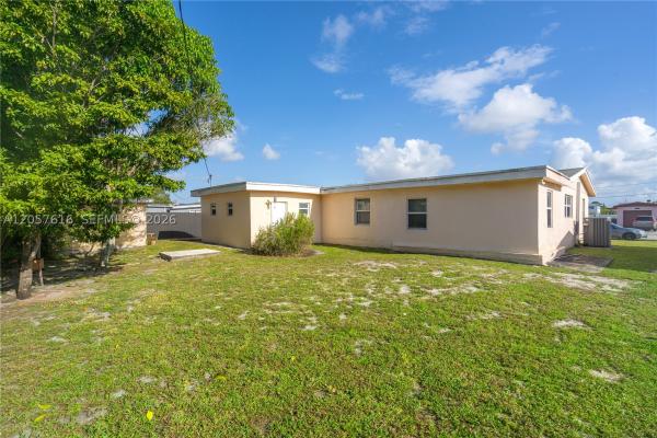 Norwood Heights, 1420 NW 195th St, Miami Gardens, Florida 33169, image 1