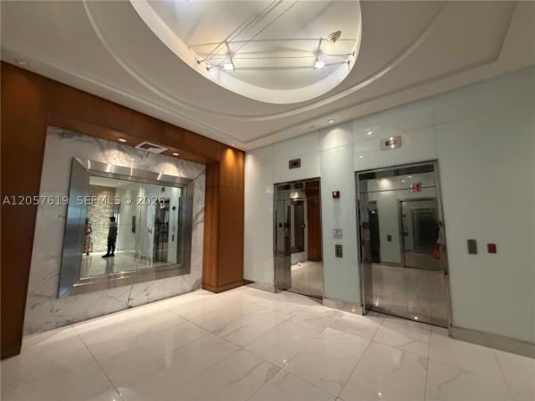 Brickell On The River South Tower, 41 SE 5th St #404, Miami, Florida 33131, image 2