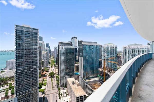 Epic Hotel & Residences, 200 Biscayne Boulevard Way #4004, Miami, Florida 33131, image 3
