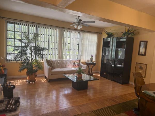 Hollywood Little Ranches, 709 N 26th Ave, Hollywood, Florida 33020, image 3