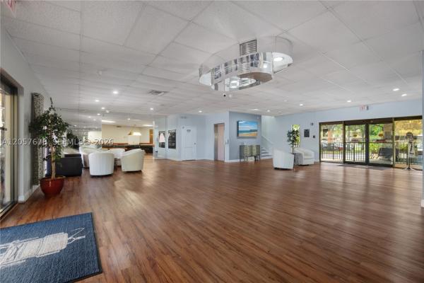 Villas At Carriage Hills, 200 Gate Rd #202, Hollywood, Florida 33024, image 3