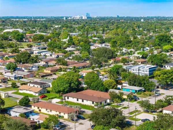 Pemdale, 601 NW 3rd Ave #A, Hallandale Beach, Florida 33009, image 2