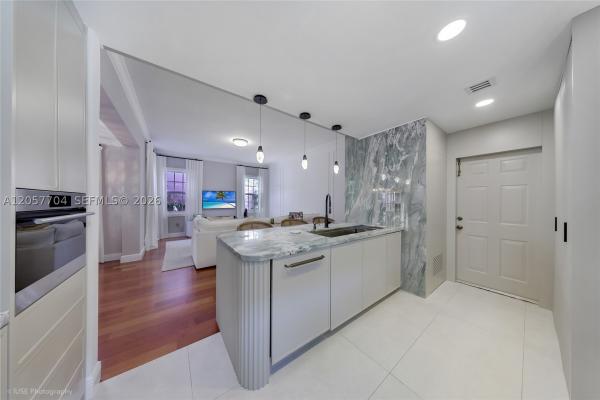 Bermuda Village At Coral Gables, 540 Loretto Ave #19, Coral Gables, Florida 33146, image 2