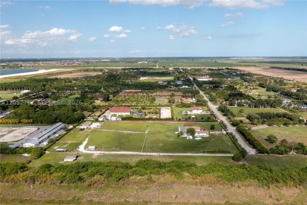 18651 SW 104th St, Unincorporated Dade County, Florida 33196, image 3