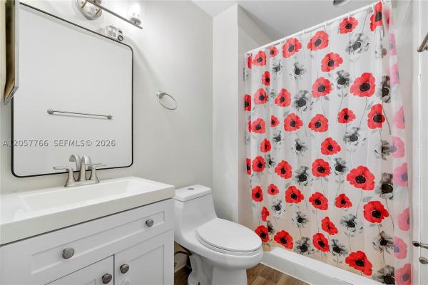 Lakewood On The Green, 5550 S Lakewood Cir S #b, Margate, Florida 33063, image 1