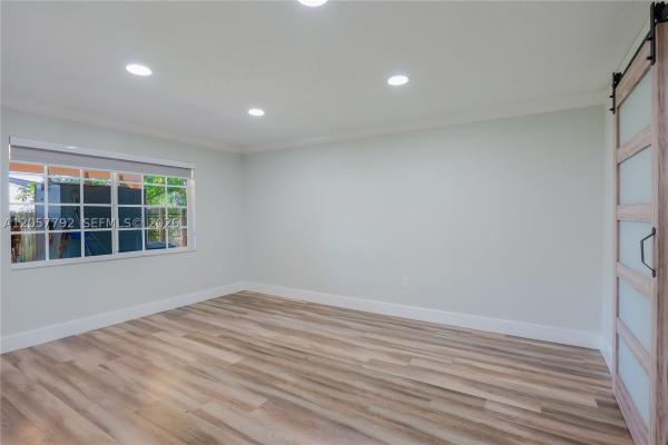 6320 NW 199th St, Hialeah, Florida 33015, image 2