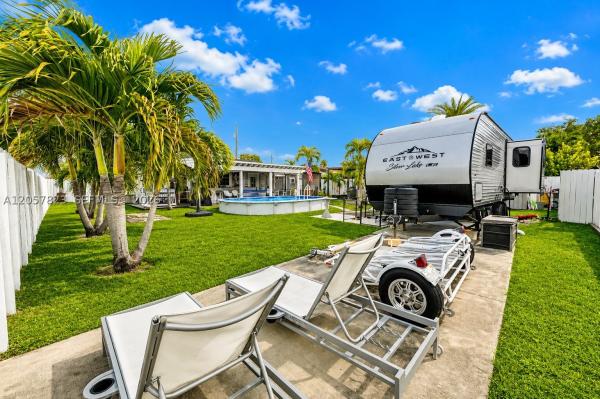 Hallandale By The Sea, 117 SW 6th St, Hallandale Beach, Florida 33009, image 3