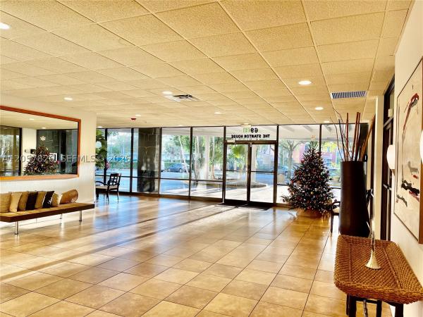 Stanton House, 6900 Bay Dr #4A, Miami Beach, Florida 33141, image 2