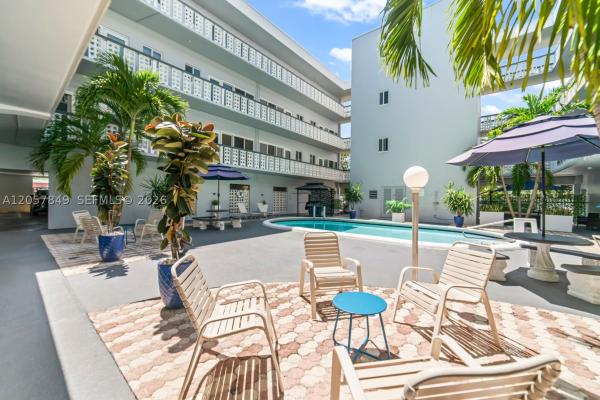 1818 Rodman St #4A, Hallandale Beach, Florida 33020, image 1