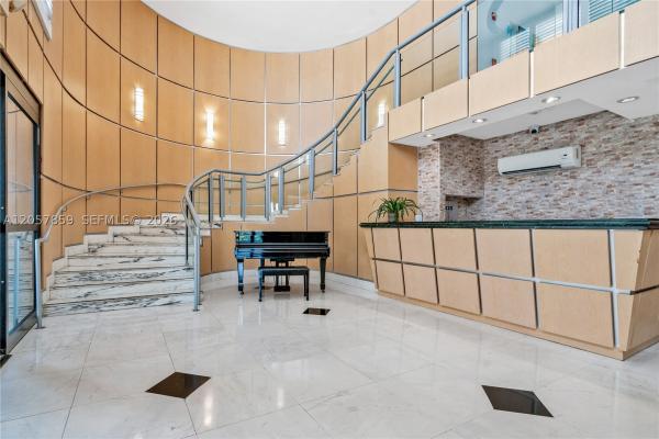 Aquasol, 6770 Indian Creek Dr #15-T, Miami Beach, Florida 33141, image 1