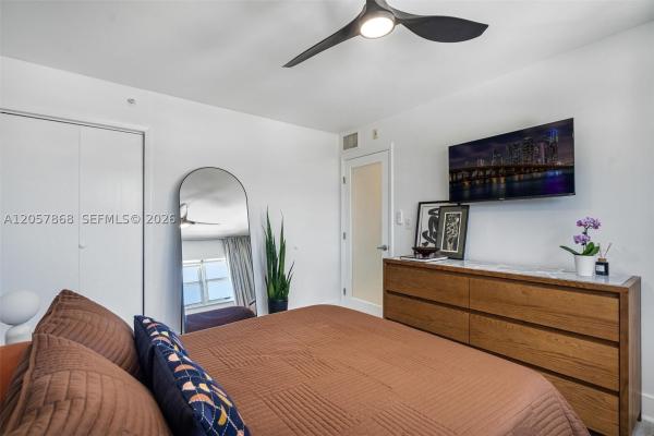 Octagon Towers, 1881 Washington Ave #8C, Miami Beach, Florida 33139, image 2