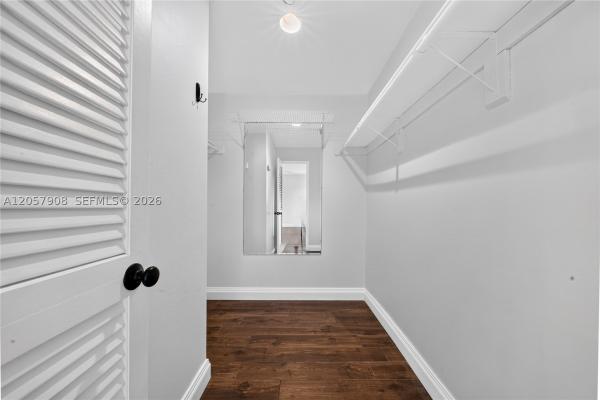 Dolphin, 3642 NE 171st St #305, North Miami Beach, Florida 33160, image 3