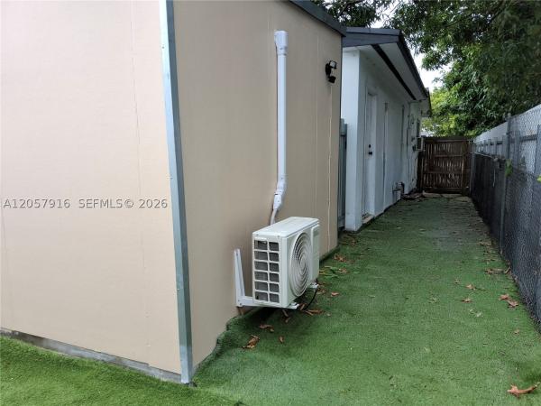 North Ridge, 18045 NW 2nd Pl, Miami Gardens, Florida 33169, image 2