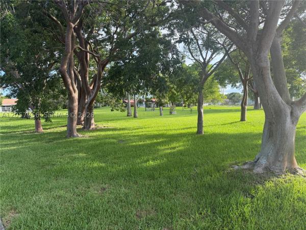 Lakewood On The Green, 360 B N Lakewood Cir E, Margate, Florida 33063, image 2
