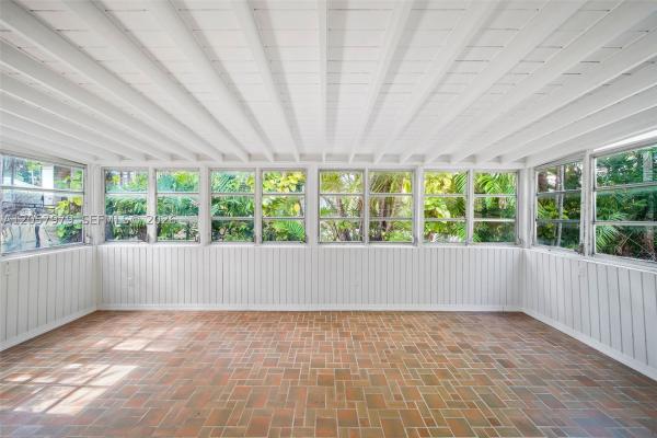 La Gorce Golf, 5842 Alton Rd, Miami Beach, Florida 33140, image 2